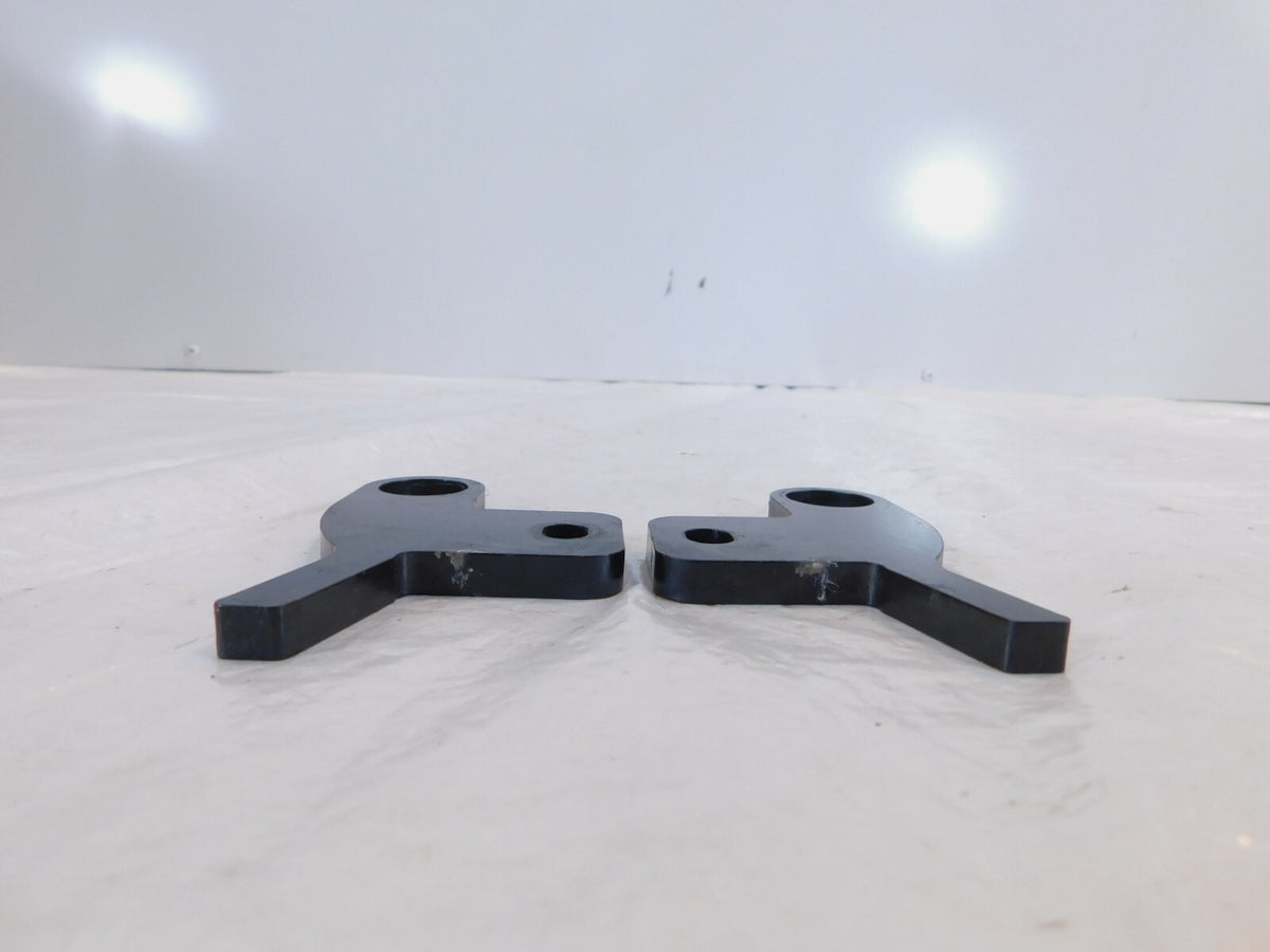 Indian Chief Chieftain Roadmaster Springfield Rear Fuel Gas Tank Mount Brackets