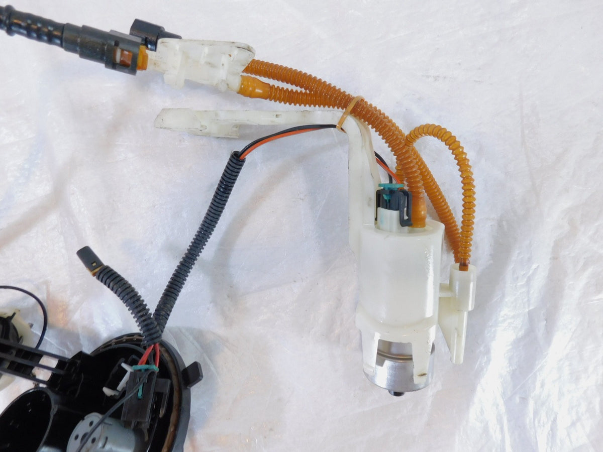 Harley Davidson Road Street & Electra Glide Gas Fuel Petrol Tank Pump -For Parts - C3 Cycle