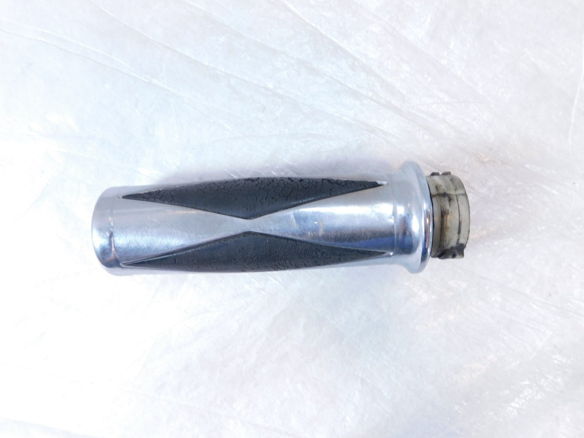 Harley Touring Dyna Sportster & Softail V-Factor Diamond Right Handlebar Grip - C3 Cycle