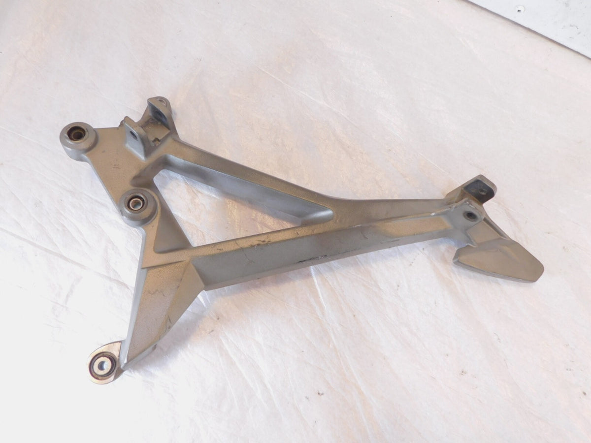 07-09 Aprilia Shiver 750 SL750 Gray Right Side Footrest Foot Peg Mount Bracket - C3 Cycle
