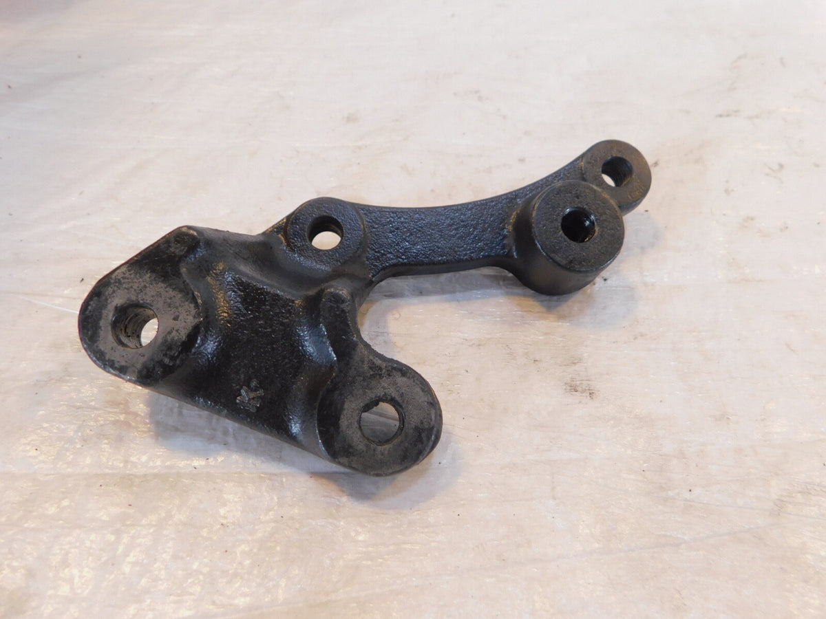 Honda VT750 750 Shadow Ace & Deluxe Front Left Foot Rest Peg Mount Bracket Stay - C3 Cycle