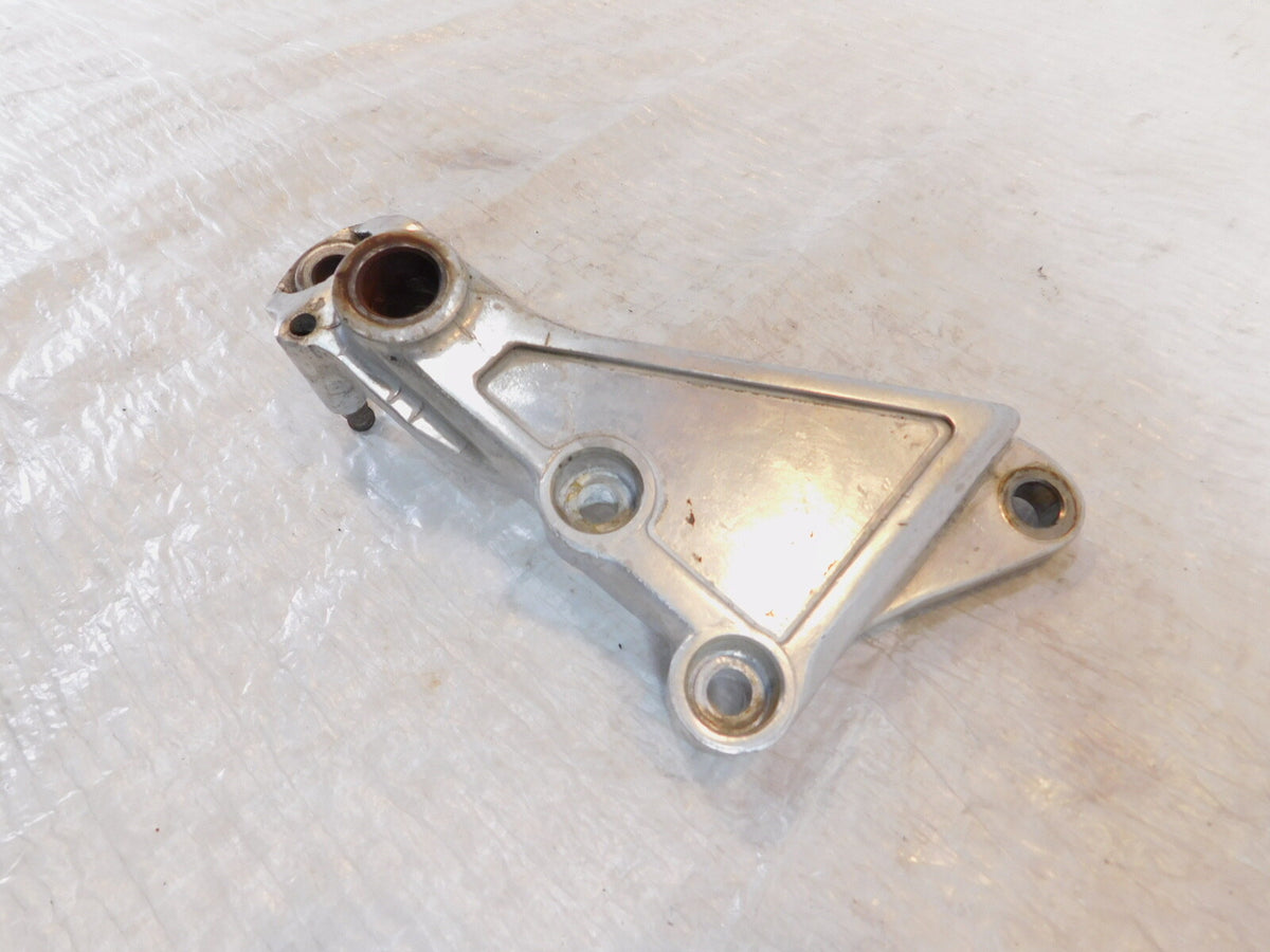 Honda CB900 CB1000 Rear Brake Pedal & Front Right Footpeg Footpeg Mount Bracket