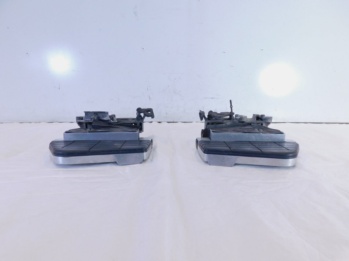 Honda Goldwing GL1500 Rear Left Right Passenger Footboard Floorboard Footrests