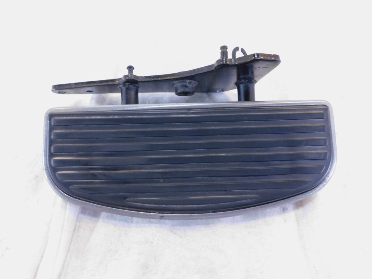96-04 Kawasaki Vulcan 1500 Right Footrest Footboard Floorboard w/ Mount Bracket