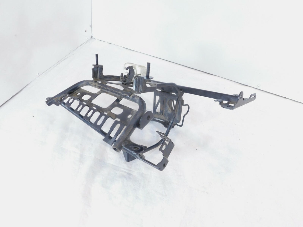 05-15 Yamaha Majesty 400 YP400 Front Fairing Cowling Subframe Bracket Stay Mount - C3 Cycle