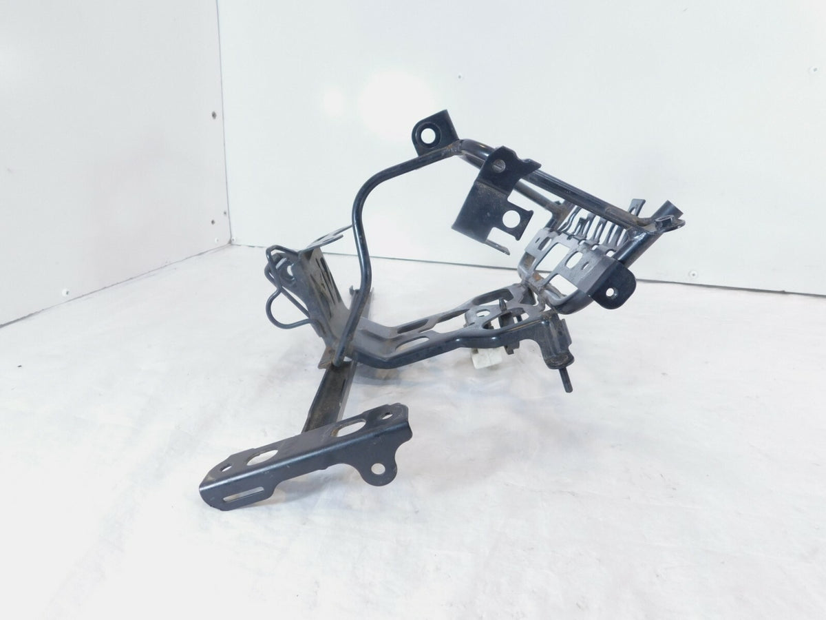 05-15 Yamaha Majesty 400 YP400 Front Fairing Cowling Subframe Bracket Stay Mount - C3 Cycle