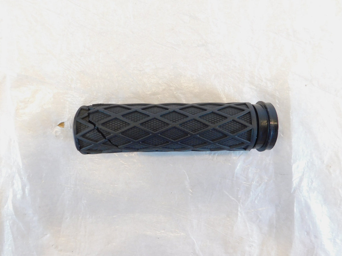 Harley Davidson Dyna Softail Sportster Arlen Ness Handlebar Left Hand Grip - C3 Cycle