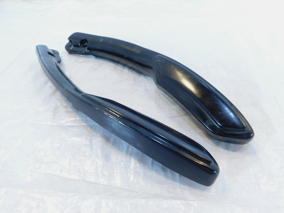 89-99 Yamaha Virago 1100 XV1100 Black Left/Right Rear Fender Strut Bracket Mount