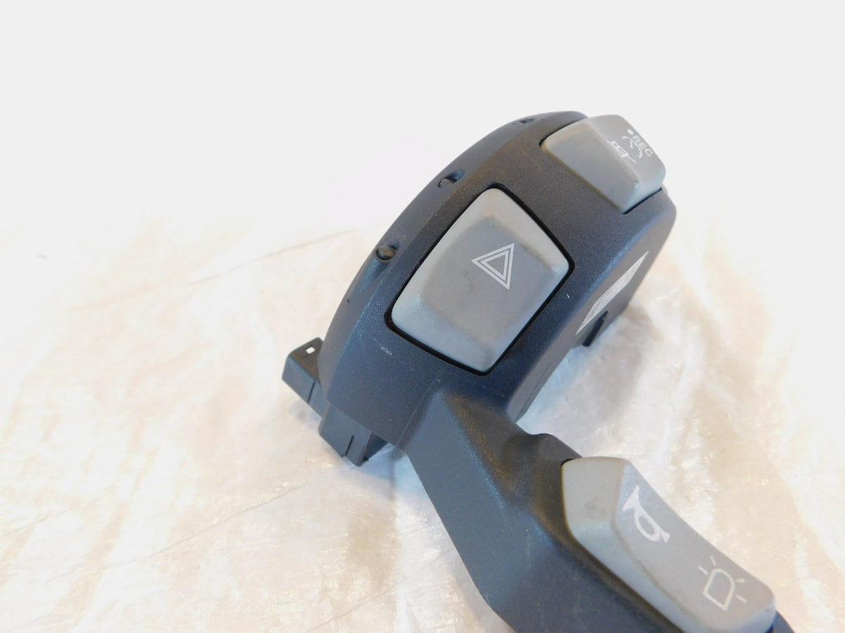 BMW R1250RT R1200RT Special Vehicle Right Handlebar Auxiliary Control Switches - C3 Cycle