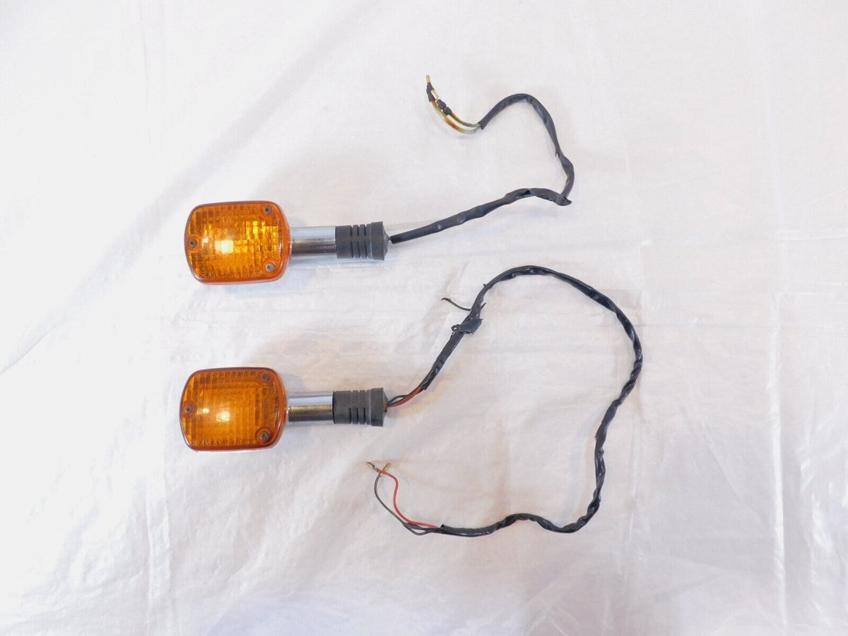 85-87 Honda CMX250 CMX250C Rebel 250 Front Left/Right Turn Signal Flasher Lights - C3 Cycle