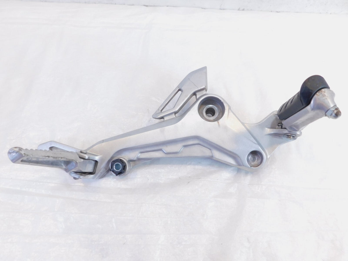 17-20 Honda Z125 Grom 125 Front & Rear Right Footpegs Footrests & Mount Bracket - C3 Cycle