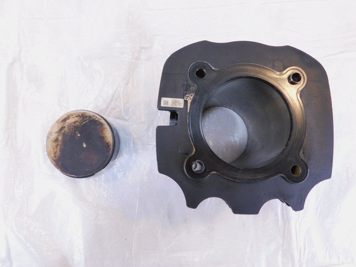 1 Indian Chief Chieftain Roadmaster & Springfield Cylinder Barrel Jug & Piston - C3 Cycle