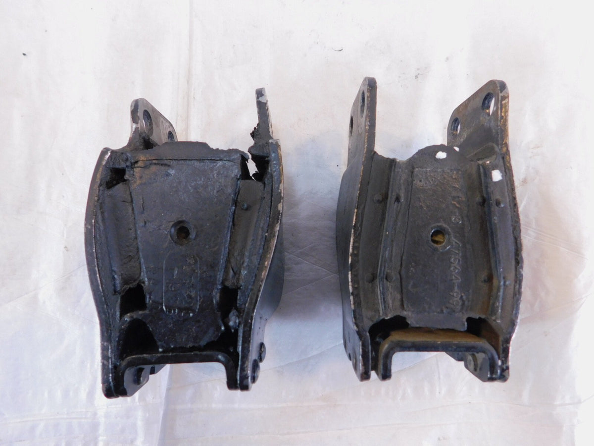 Harley Davidson Dyna Wide Glide & Street & Fat Bob Engine Motor Mount Isolators - C3 Cycle