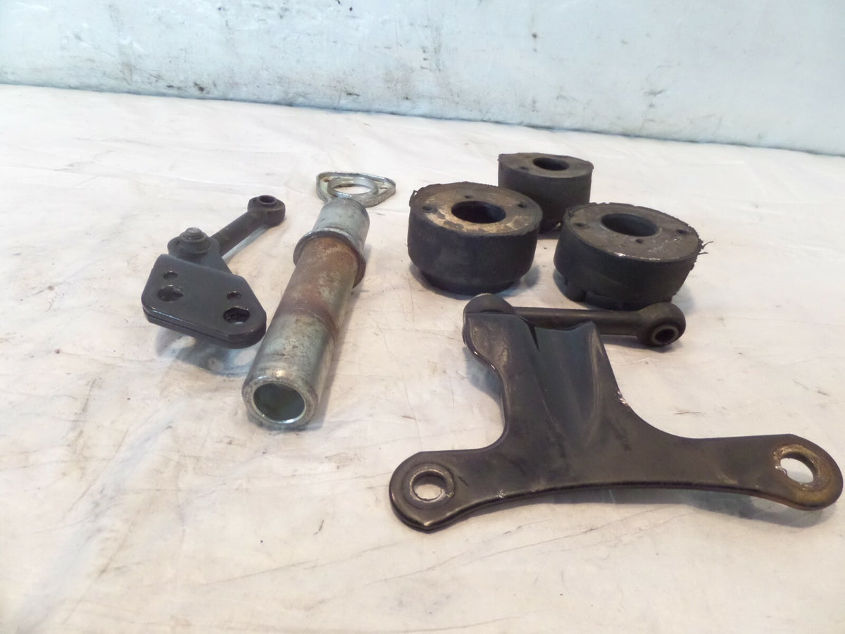 2004-2013 Harley Davidson Sportster 883 & 1200 Engine Motor Mount Bracket Lot