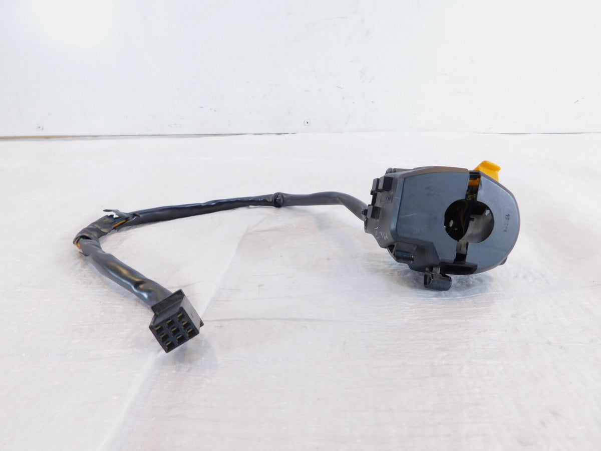 Royal Enfield Continental GT & Interceptor 650 Left Handlebar Indicator Switches - C3 Cycle