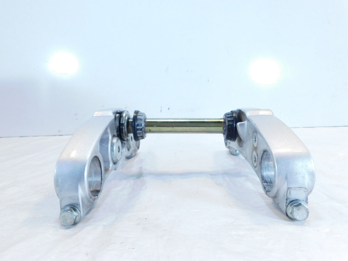 2002-2006 Victory V92 Deluxe & Touring Cruiser Fork Triple Tree Bracket Clamp - C3 Cycle