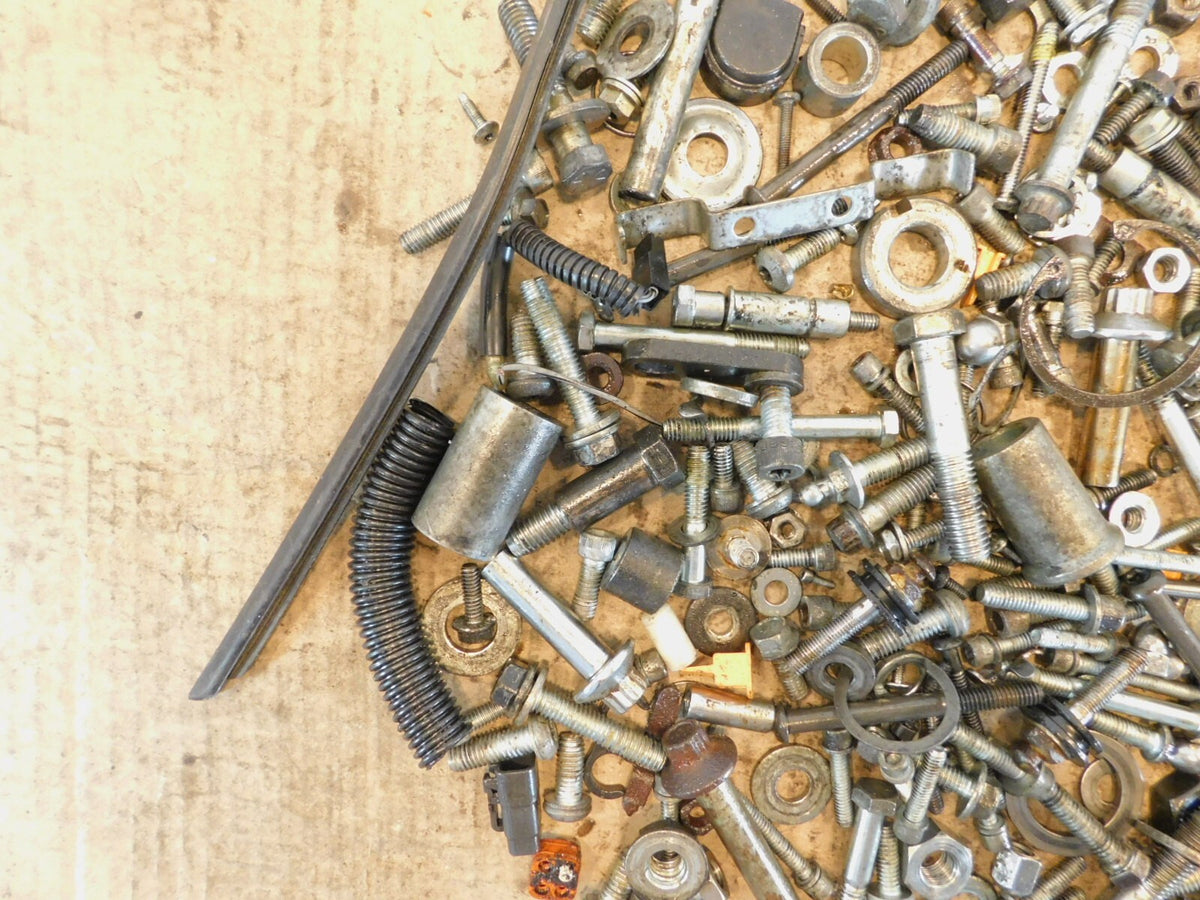 2005 05 Harley Davidson Softail Deluxe Classic Nuts and Bolts Parts Box Lot - C3 Cycle