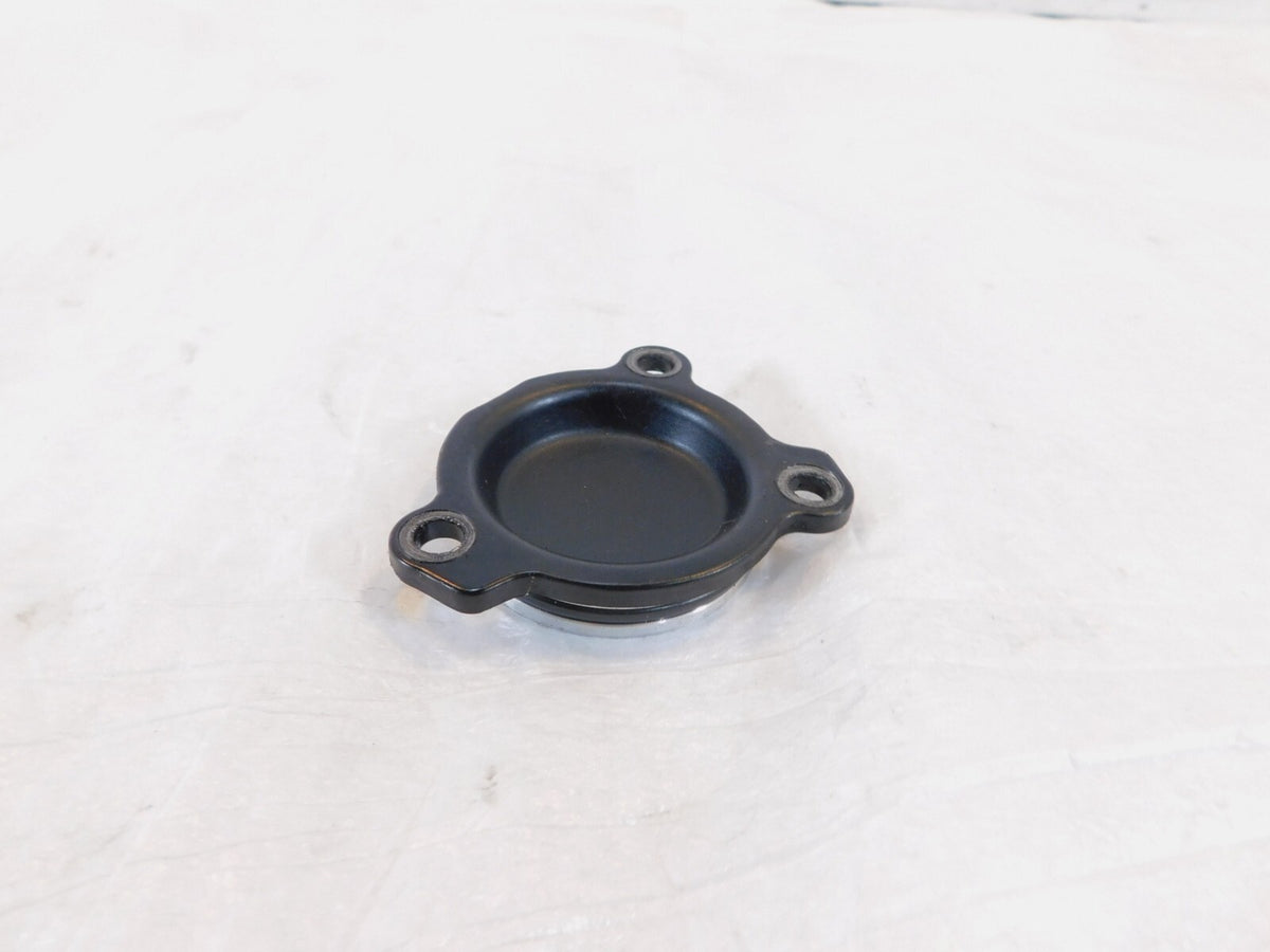 BMW F650GS F700GS F800GS F800R F800 F800ST Engine Oil Pump Outer Right Cover Cap - C3 Cycle