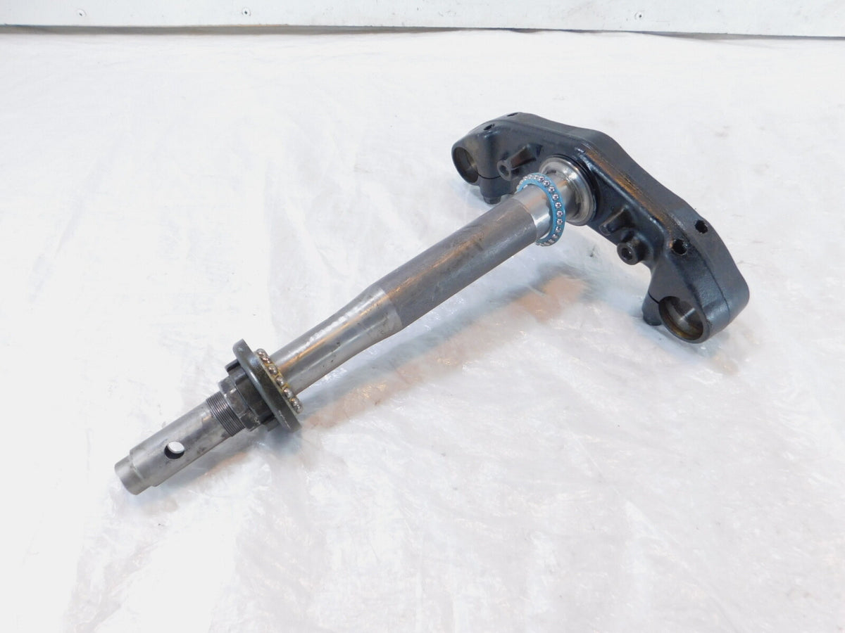01-07 Honda NSS250 Reflex Sport 250 Front Fork Lower Triple Tree Steering Stem