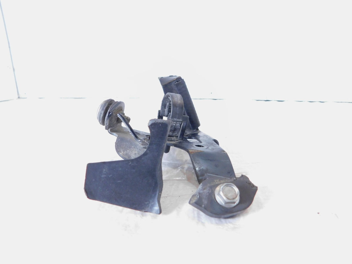 Yamaha Royal Star Tour Deluxe Venture & S XVZ13 Left Lower Cowling Bracket Mount - C3 Cycle