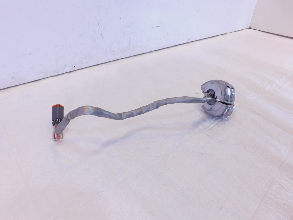 Harley Softail Dyna & Sportster Right Handlebar Engine Start Stop Switch Buttons