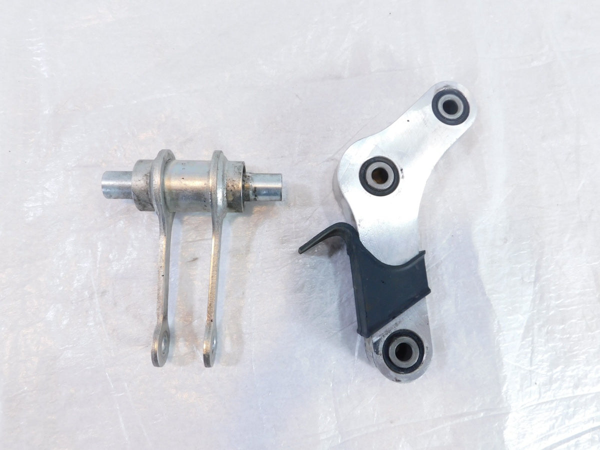 Yamaha MT-07 XSR700 & YZF-R7 R7 Rear Wheel Shock Absorber Linkage Arm & Rod - C3 Cycle