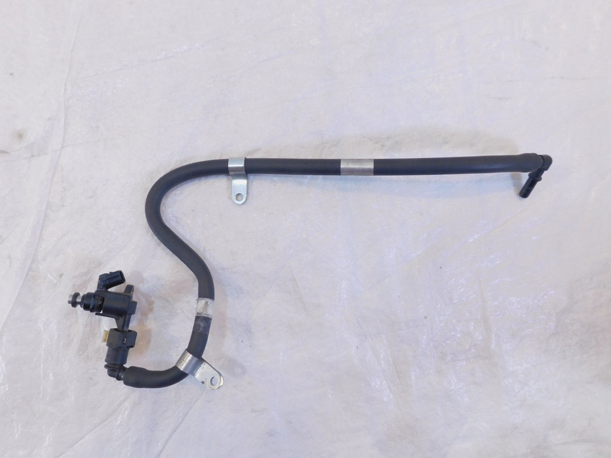 Vespa Primavera Sprint 50 125 150 LX S  946 Throttle Body Fuel Injector w/ Mount - C3 Cycle