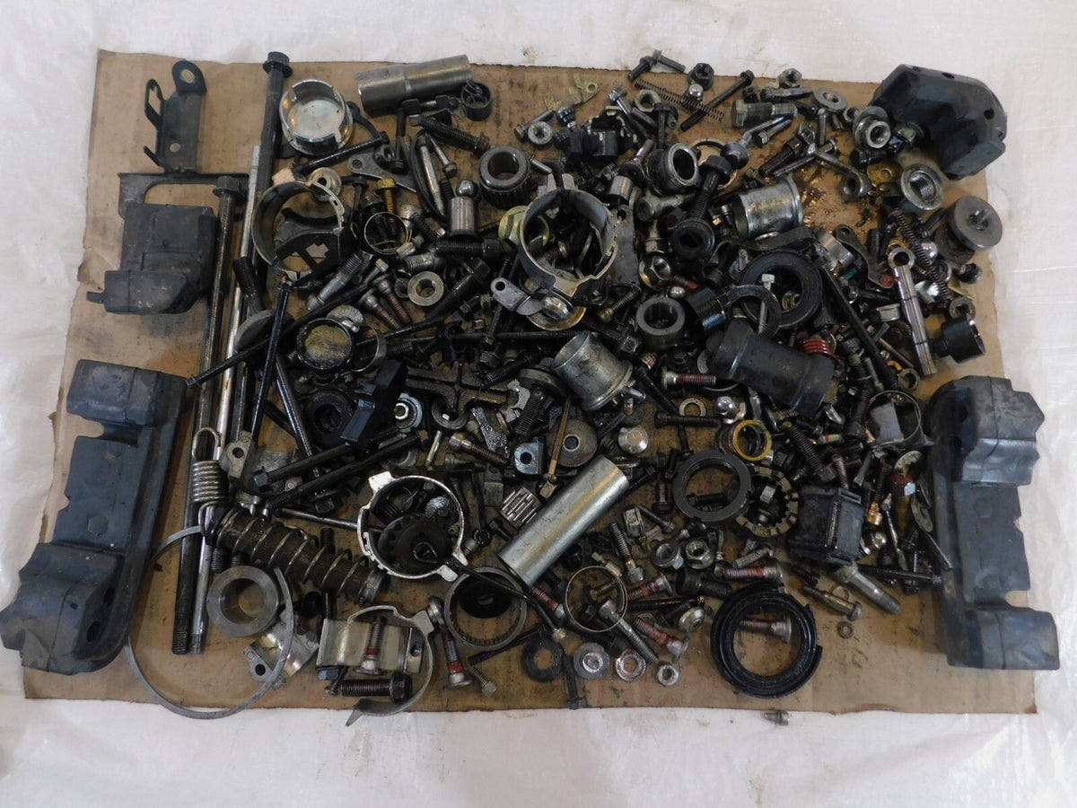 2002 02 Kawasaki Vulcan VN1500 Mean Streak Nuts Bolts Brackets Parts Box Lot - C3 Cycle