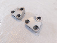 Yamaha FZR600R Front Left & Right Footrest Footpeg Foot Peg Bar Mount BRackets