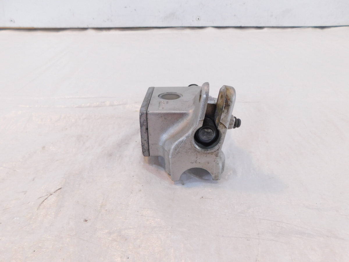 05-16 Suzuki Boulevard S40 Savage 650 LS650 Right Front Brake Master Cylinder - C3 Cycle