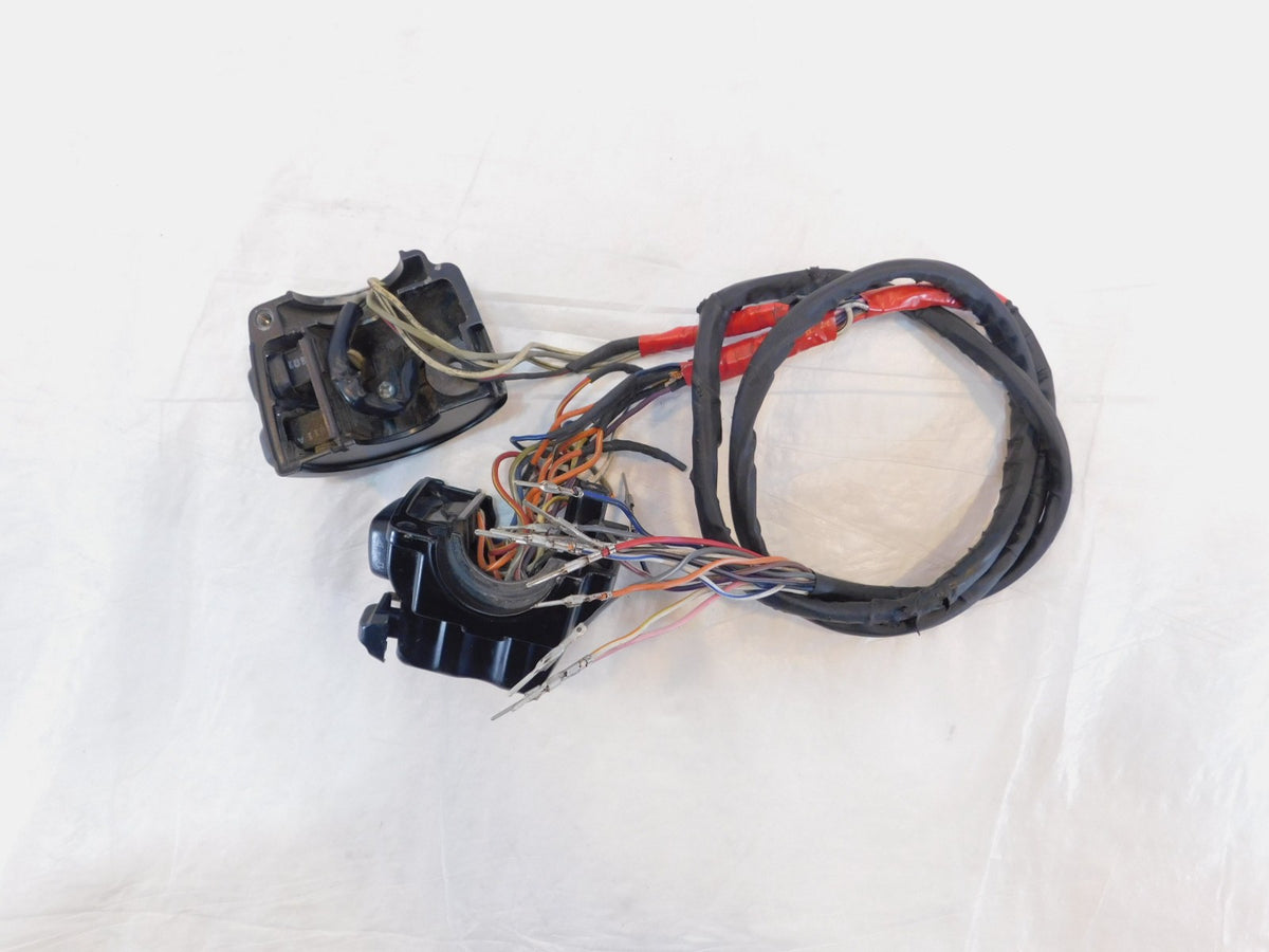 Harley Touring Road King Electra Street Glide Left Handlebar Turn Signal Switch - C3 Cycle