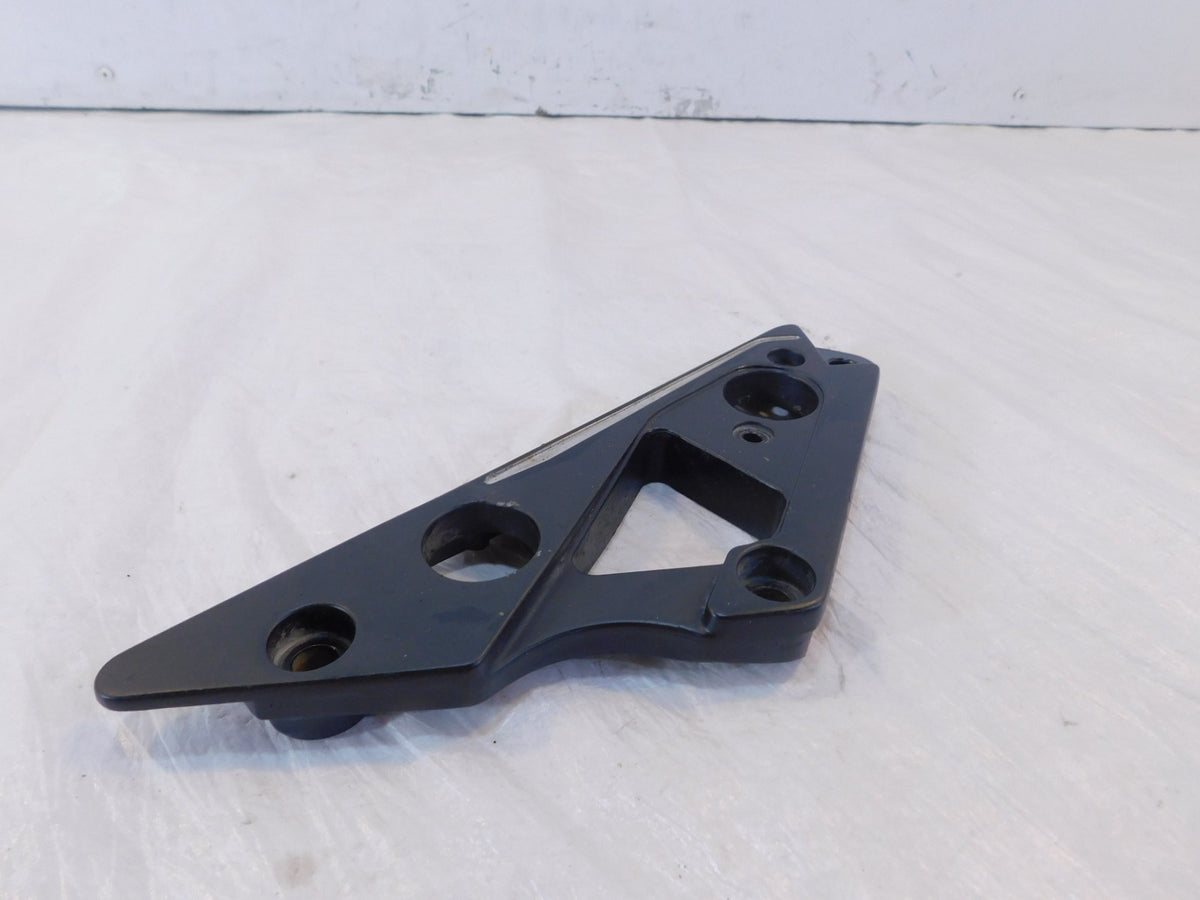 1983 83 Yamaha XJ750 Maxim 750 Rear Right Passenger Foot Peg Mount Bracket - C3 Cycle