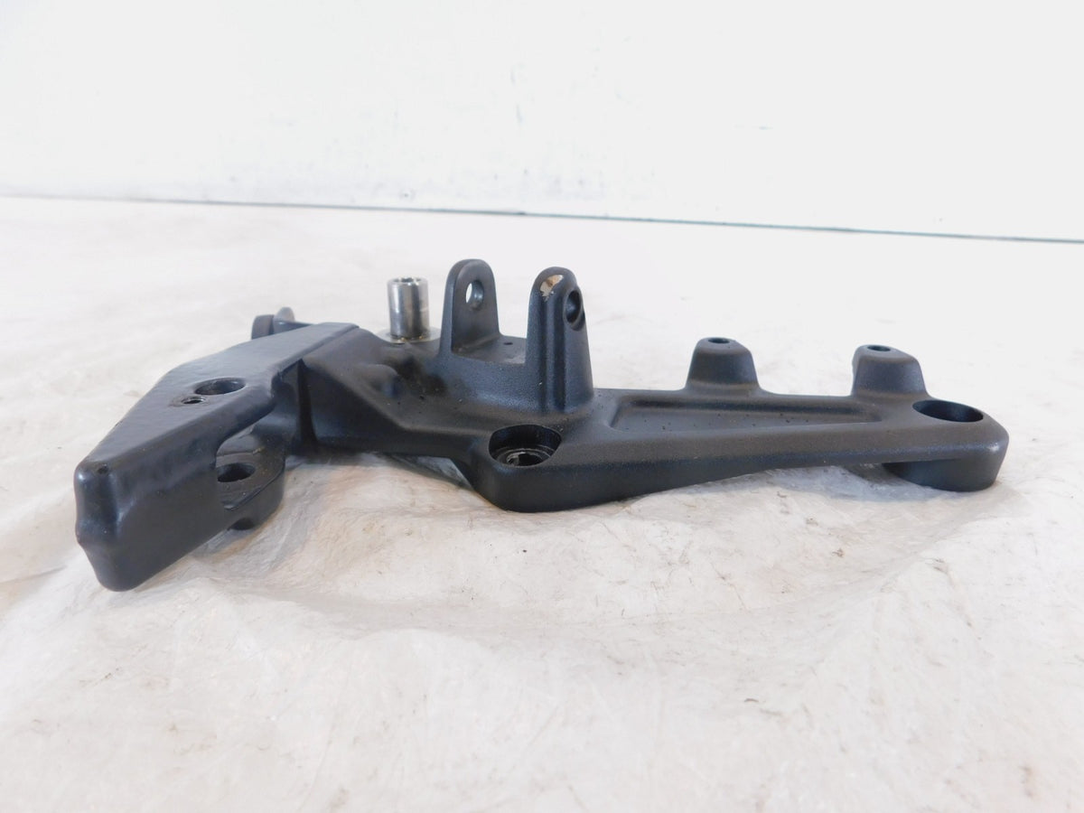 Harley Davidson Pan America 1250 Front Right Footpeg Footrest & Pedal Bracket - C3 Cycle