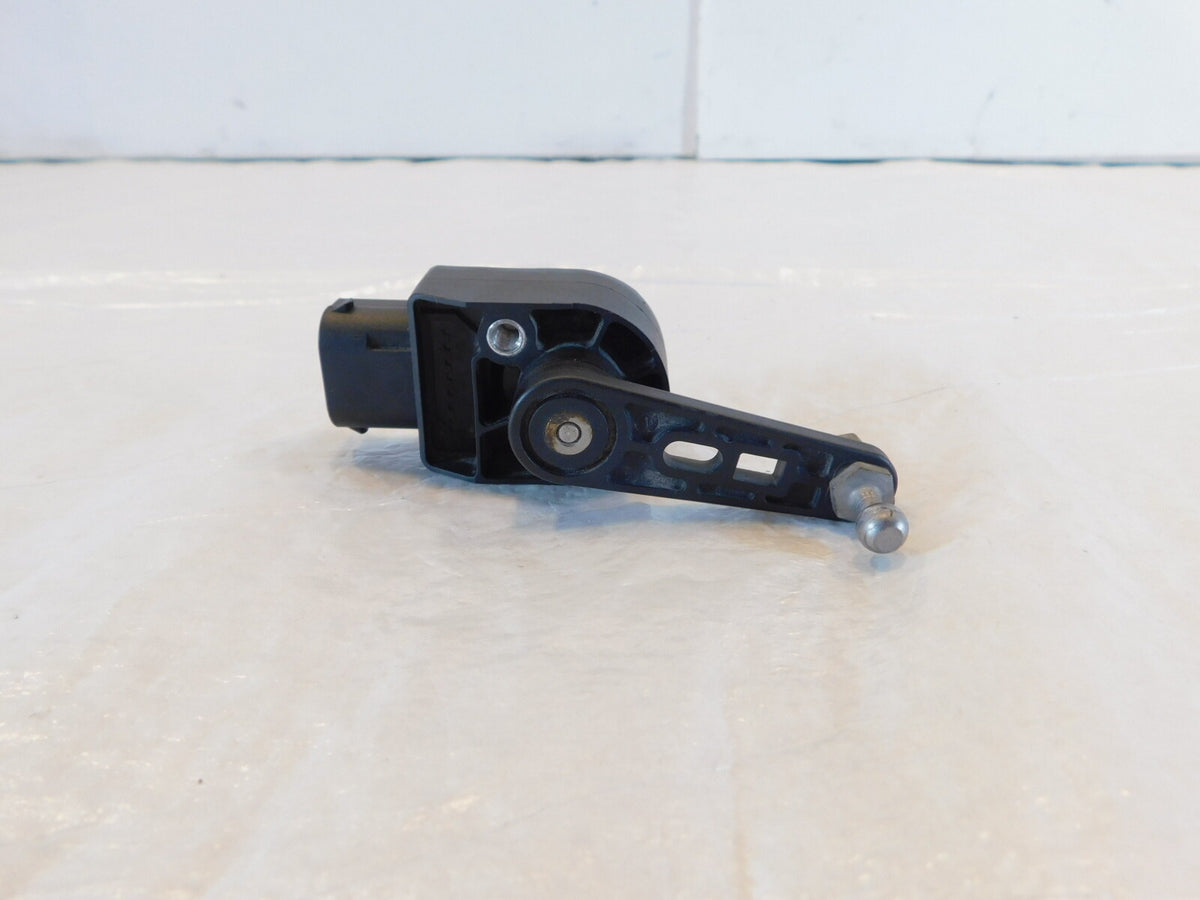 BMW R1250GS Adventure R1250R R1250RT Front Suspension Level Sensor - 37146870000 - C3 Cycle