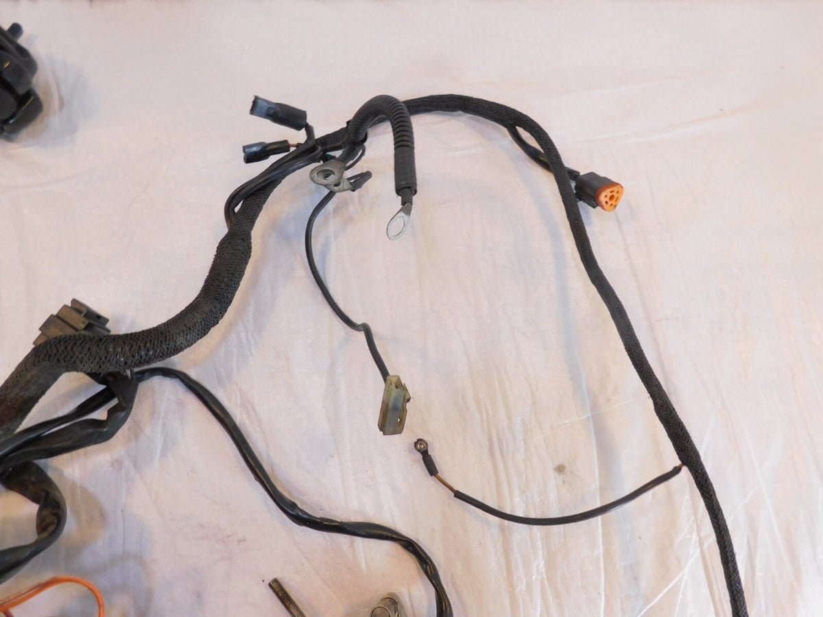 1997 97 Harley Davidson Sportster 883 Hugger Main Wiring Wire Harness w/ Key - C3 Cycle