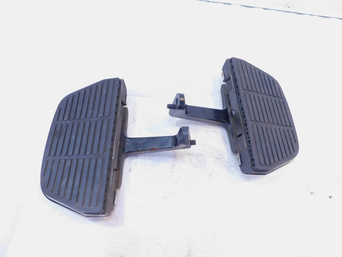 Harley Davidson Road King Electra Glide Passenger Footboard Floorboard & Bracket