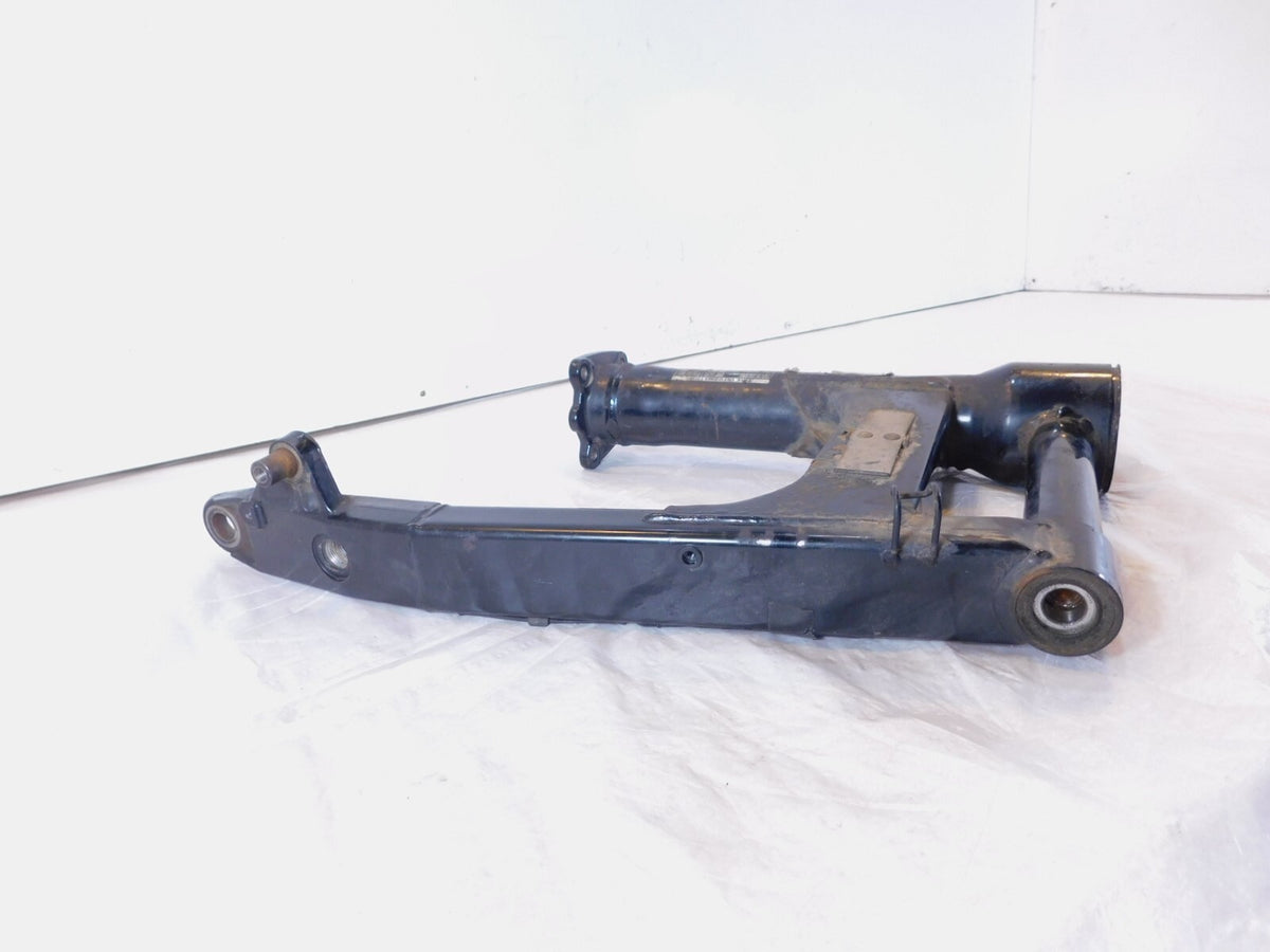 2002-2004 Honda VTX1800 VTX1800R VTX1800S Black Rear Wheel Fork Bracket Swingarm