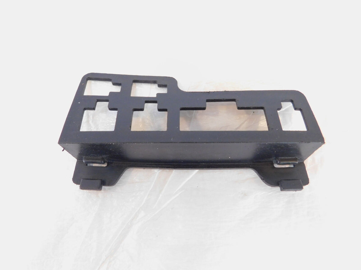 1988-1990 Honda Goldwing GL1500 Black Engine Cooling Fan Shroud Holder Connector - C3 Cycle