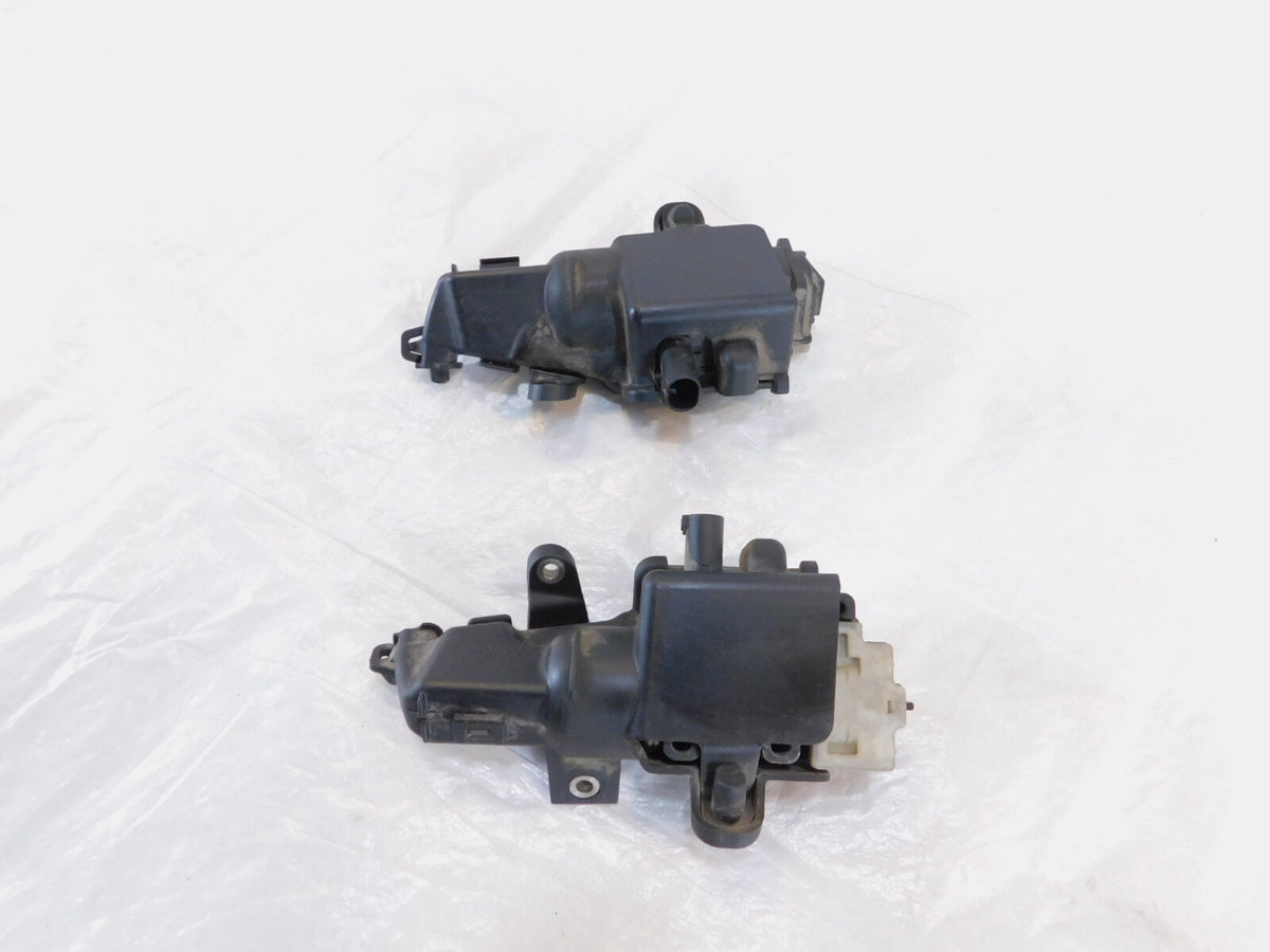 BMW R1200RT K1600 K1600GT K1600GTL Right/Left Saddlebag Lock Latch Mechanisms - C3 Cycle
