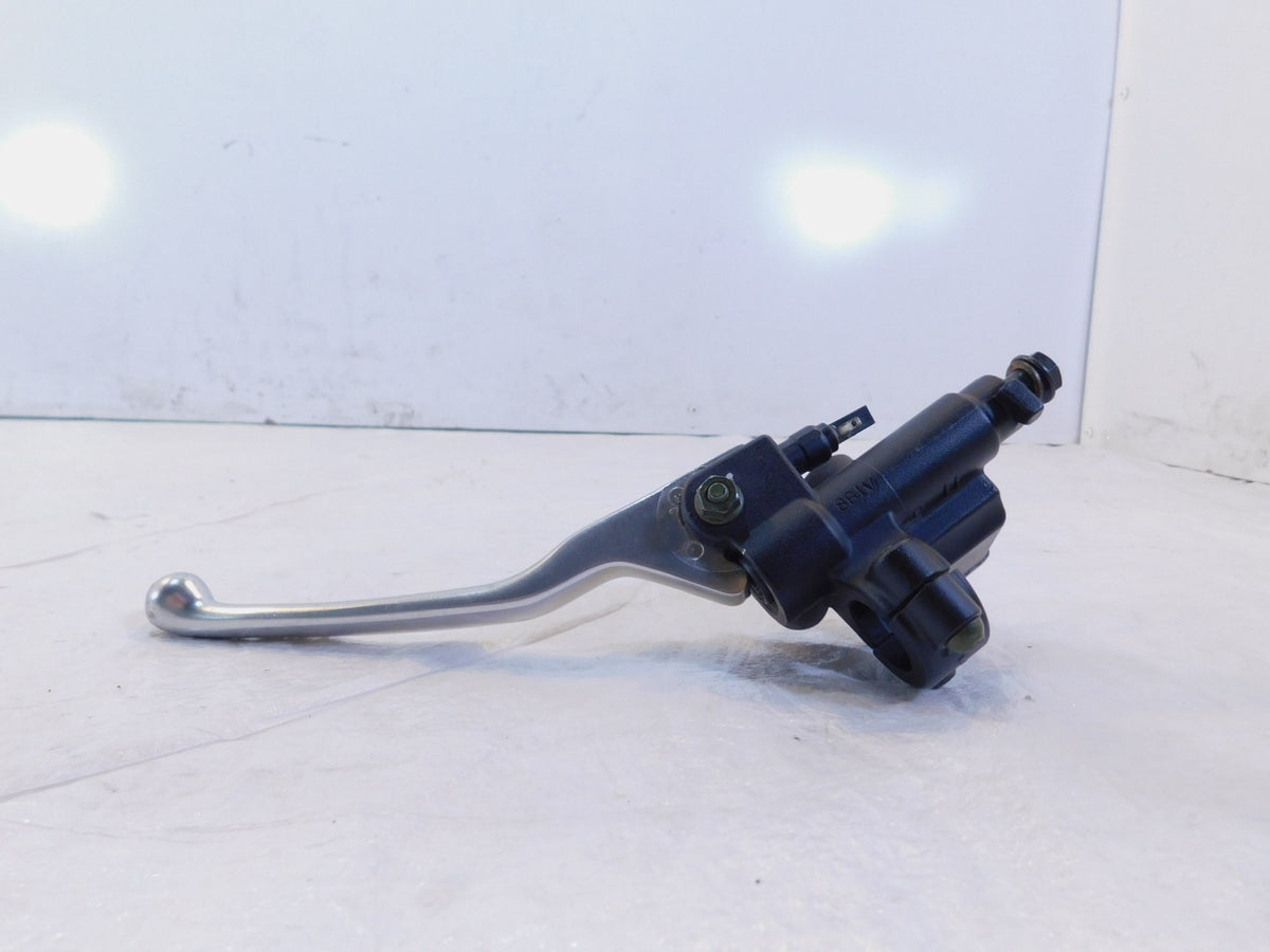 Piaggio Vespa Primavera & Sprint 50 Front Brake Hand Control Master Cylinder - C3 Cycle