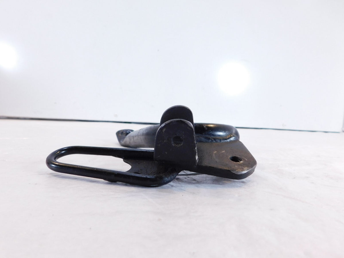 Yamaha FZ600 FZR600 FZR600R Right Rear Passenger Footrest Foot Peg Mount Bracket - C3 Cycle
