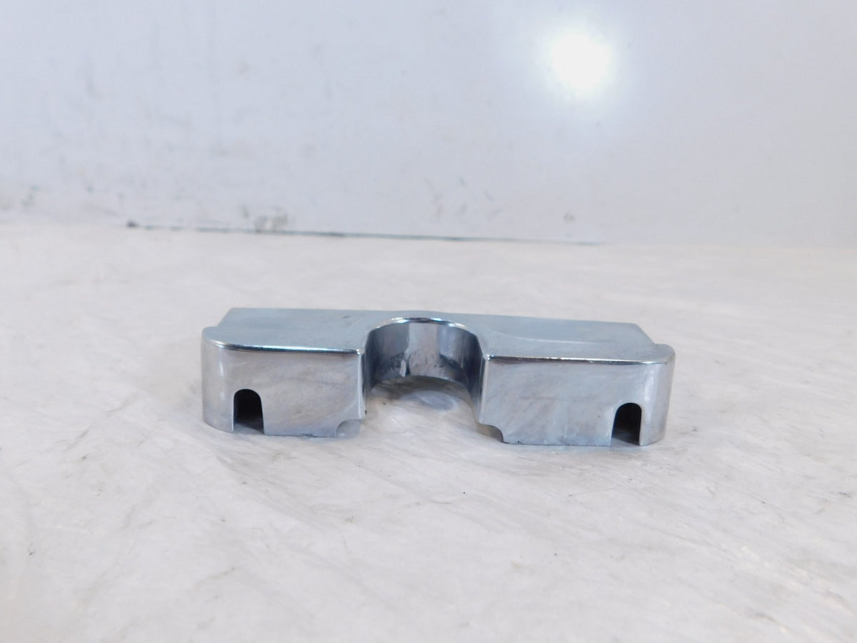 Harley  Twin Cam Touring Dyna & Softail Kuryakyn Cylinder Head Mount Bolt Cover - C3 Cycle