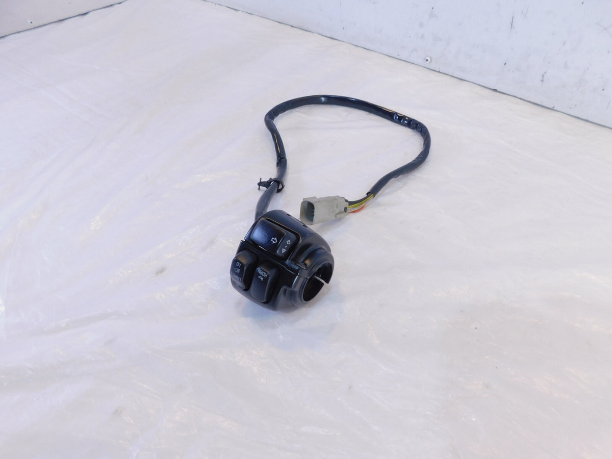 Harley Davidson Softail Dyna Sportster Left Handlebar Horn Turn Signal Switches - C3 Cycle