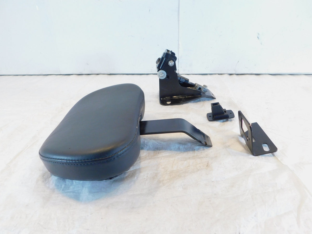 Harley Davidson Road King Electra Glide Rider Front Seat Backrest & Brackets - C3 Cycle