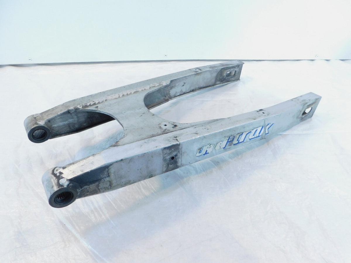 Kawasaki KL650 KLR650 KLR KL 650 OEM Rear Back Wheel Fork Swingarm Bracket