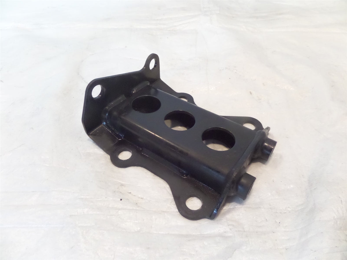 Yamaha V-Star 1100 XVS1100 Custom Classic Silverado Engine Motor Mount Bracket