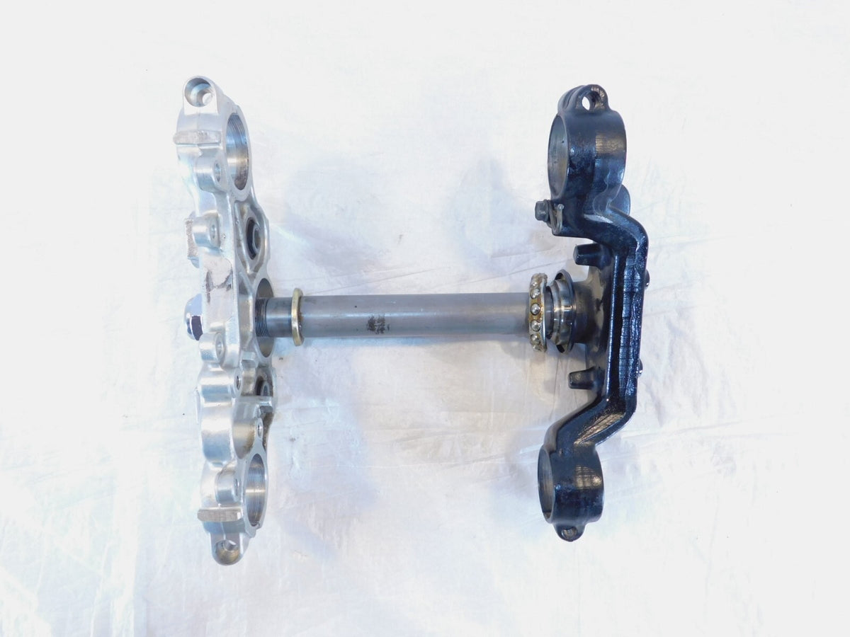 1985-1986 Honda VT1100C Shadow 1100 Upper Lower Front Fork Triple Tree Brackets - C3 Cycle