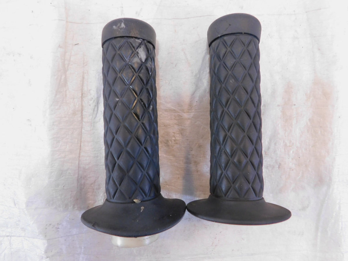 Honda CB 400 550 650 750 Goldwing & Silverwing Left Right Rubber Handlebar Grips