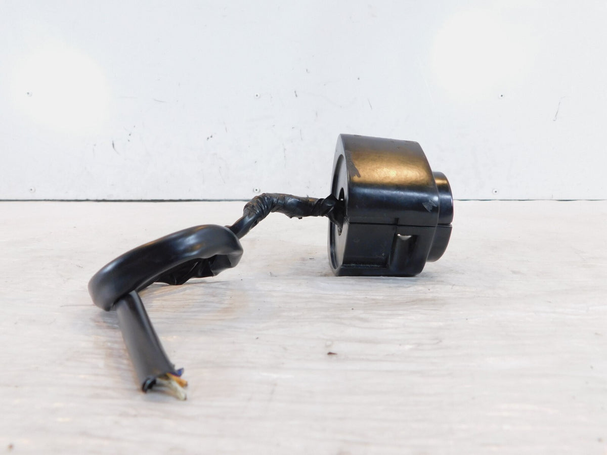 Harley Touring Tour & Electra Glide Left Handlebar Handle Bar Cruise Switches