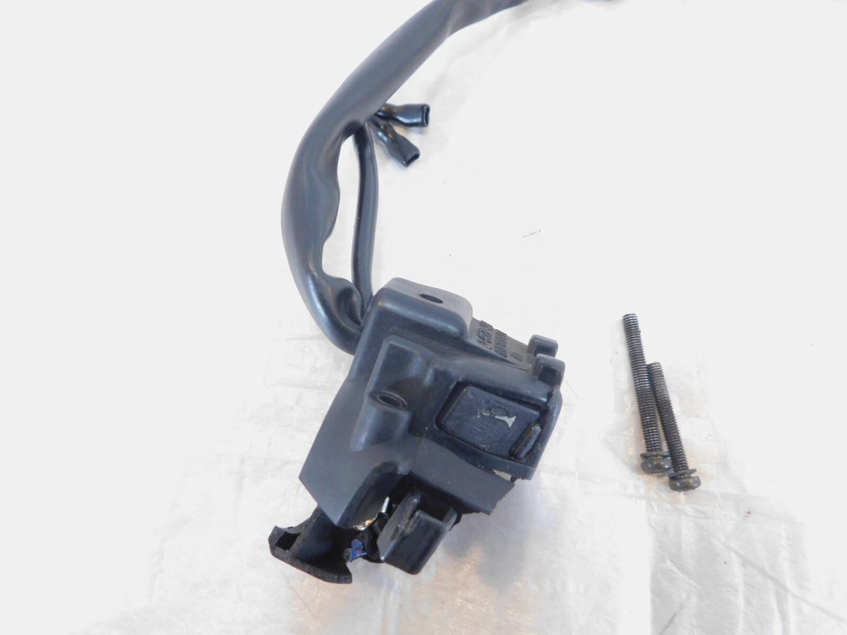 2002-05 Honda Interceptor VFR8000 Left Handlebar Turn Signal Switches -For Parts - C3 Cycle